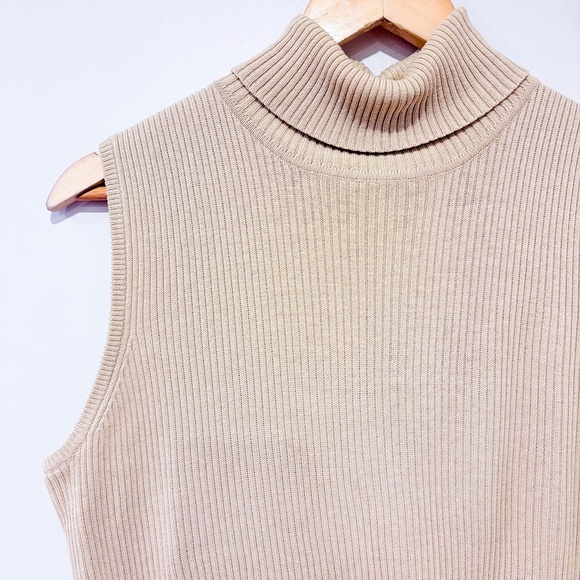 GLORIA VANDERBILT Vintage beige ribbed tank top - Picture 5 of 6